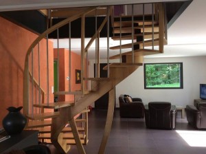 Artisan fabriquant escalier bois morbihan 56 Nivillac